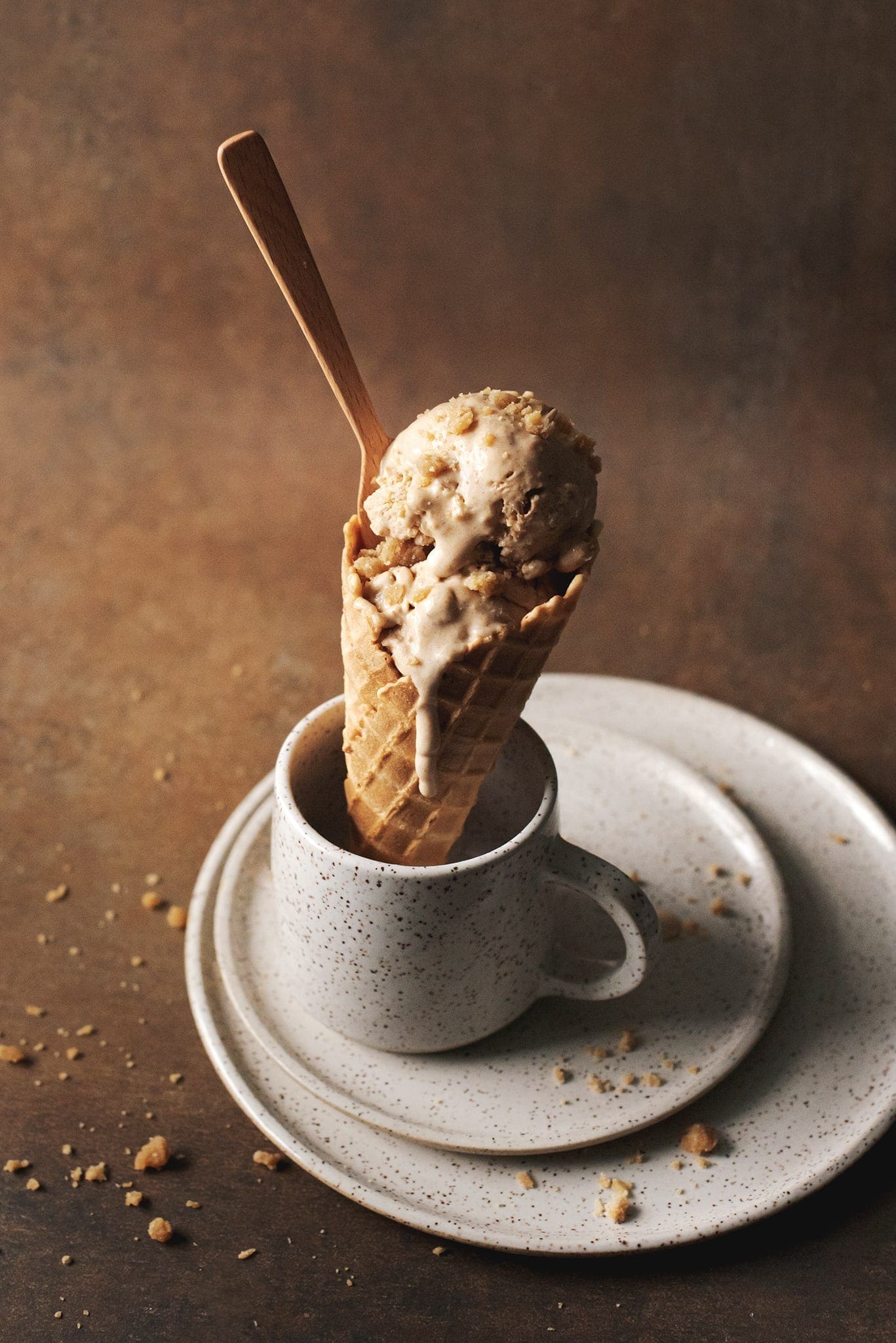 Pumpkin pie ice cream cone in a mug