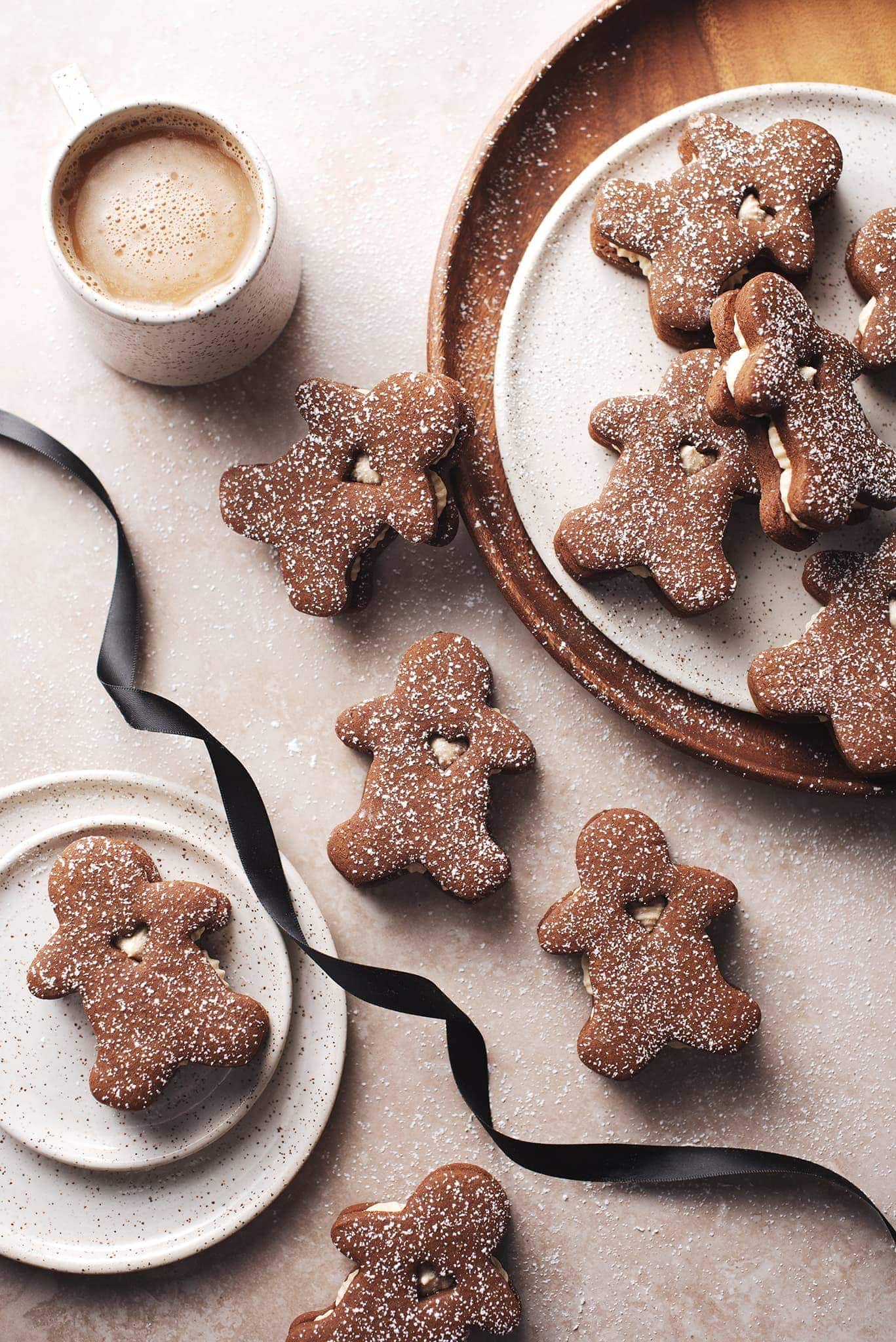 Gingerbread cookies dusted with powdered sugar