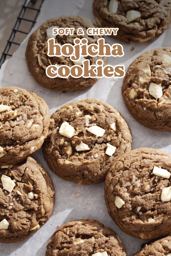 Several hojicha cookies scattered on a wire rack.